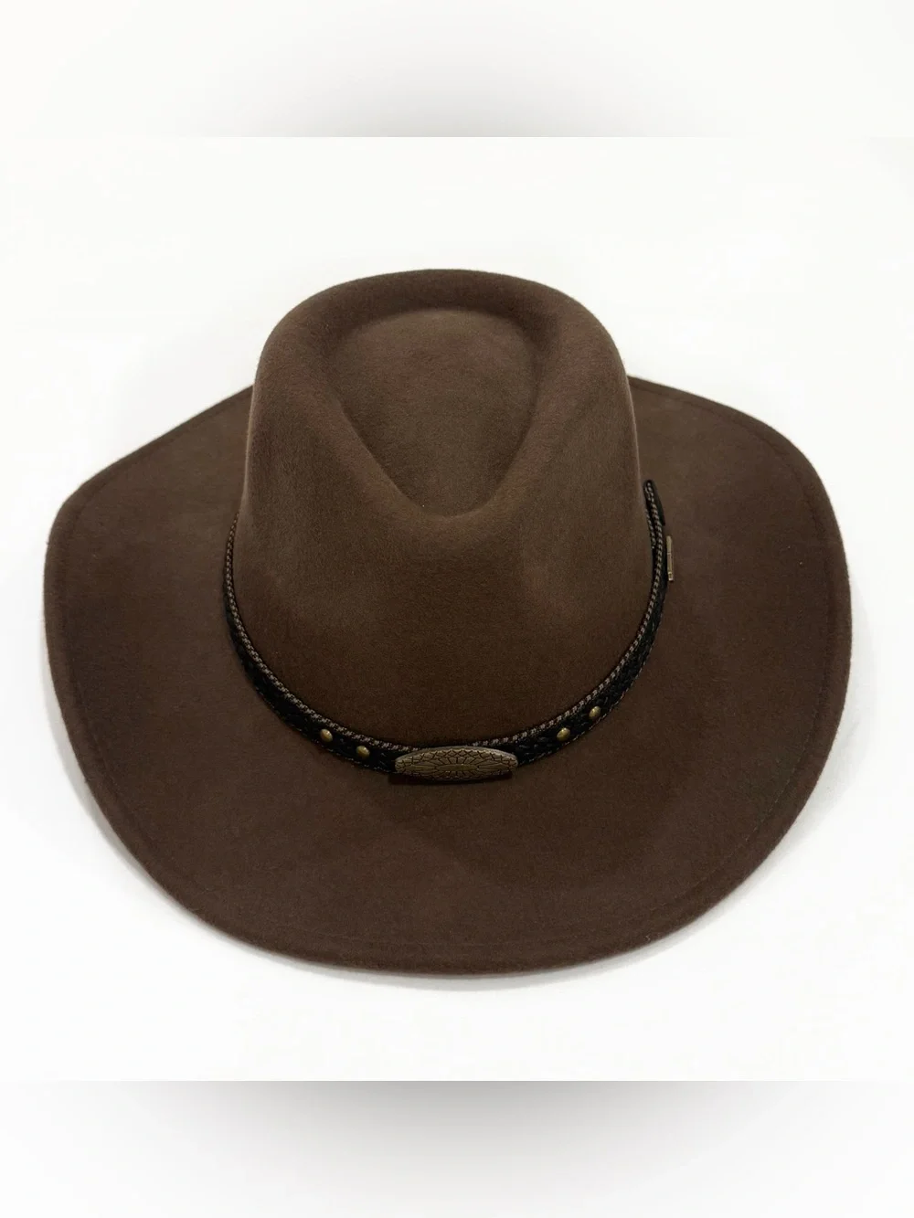 NWOT Cody James Felt Western Fashion Hat. Unisex Size SM in the color Pecan.
